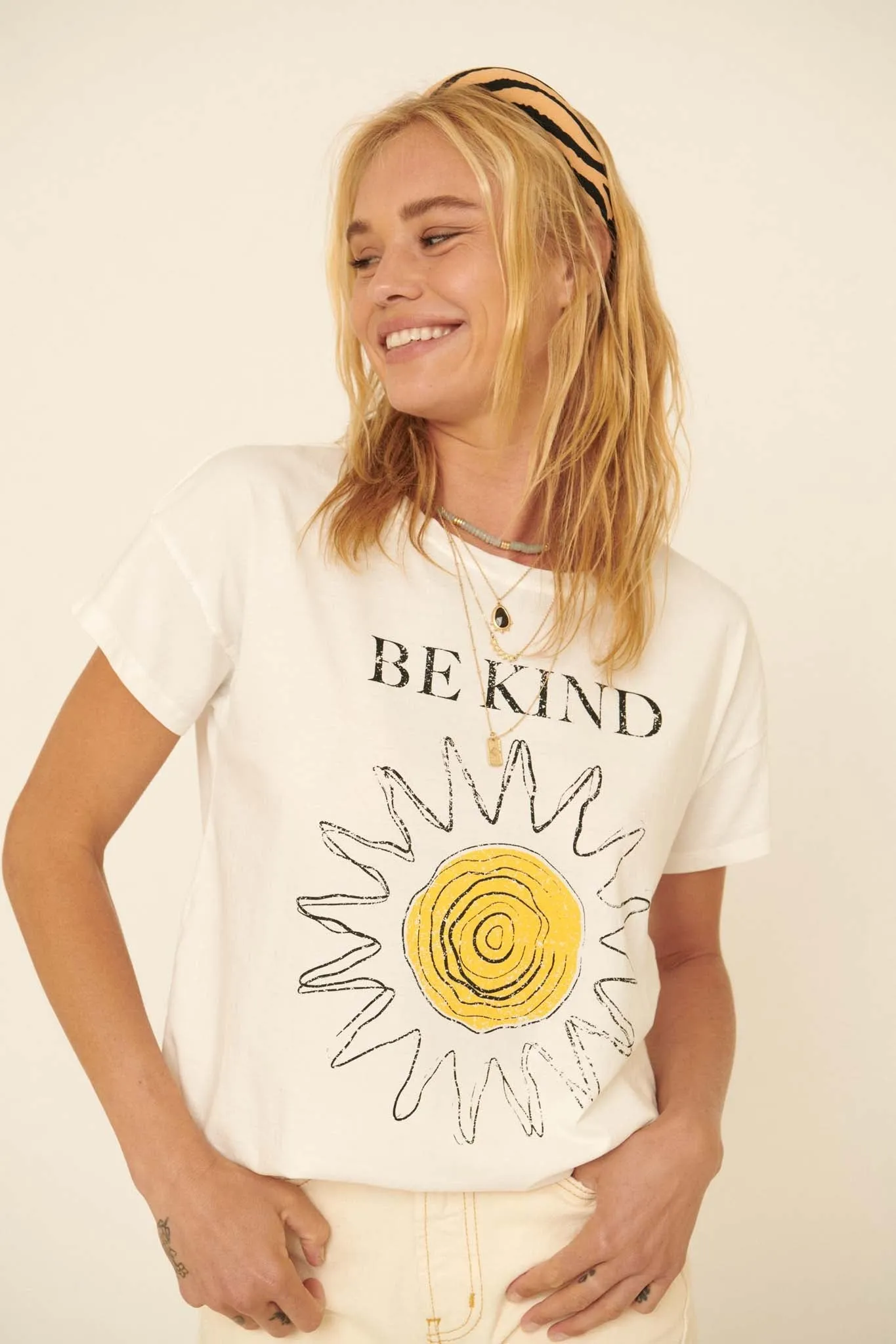 Be Kind Sun Art Vintage-Print Graphic Tee