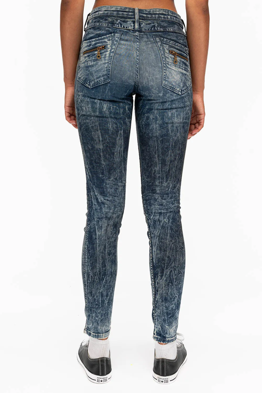 ROBIN'S BIKER WOMENS JEANS IN SILVER GHOST