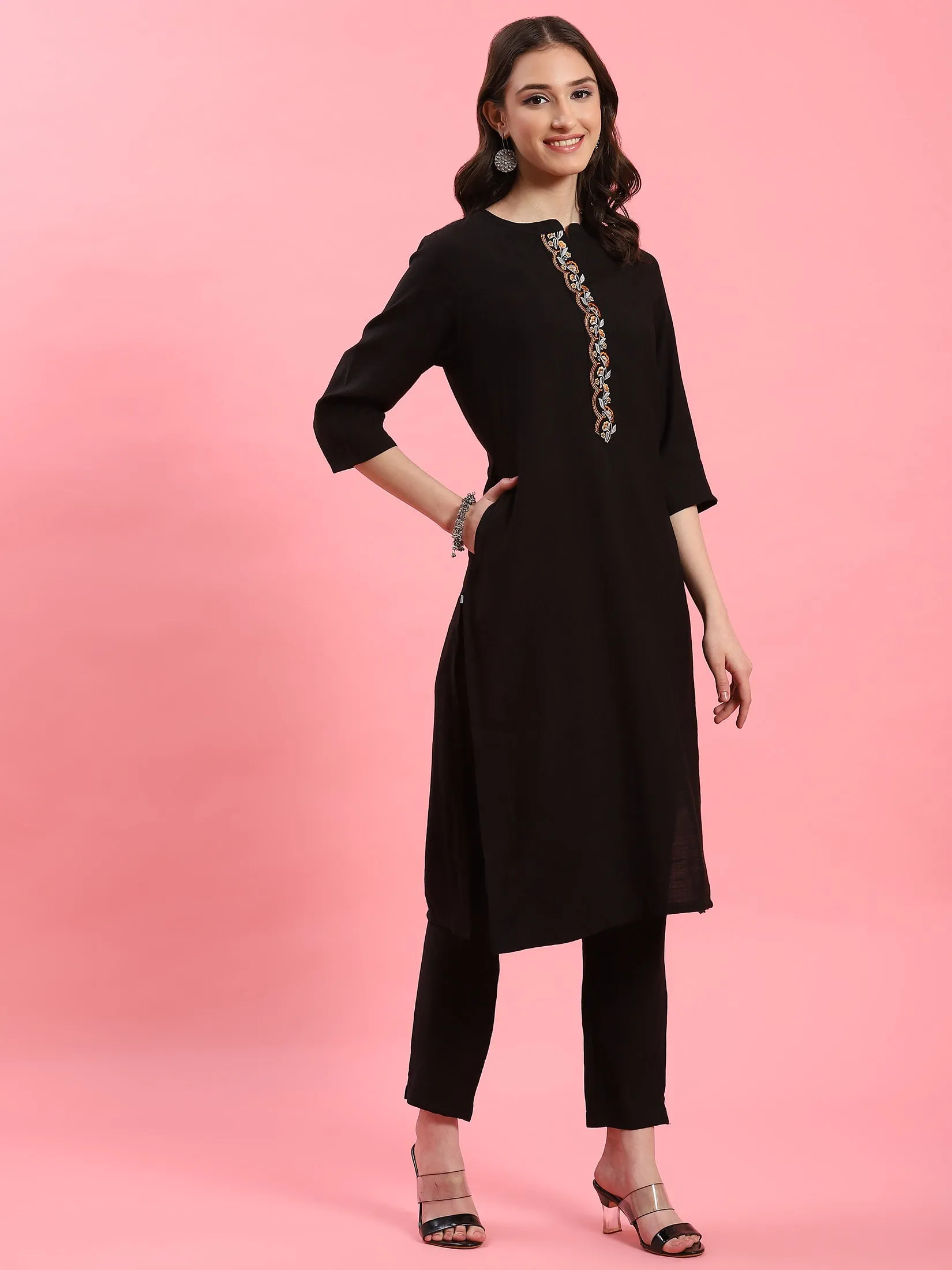 Women Black Solid Kurta Trouser Dupatta